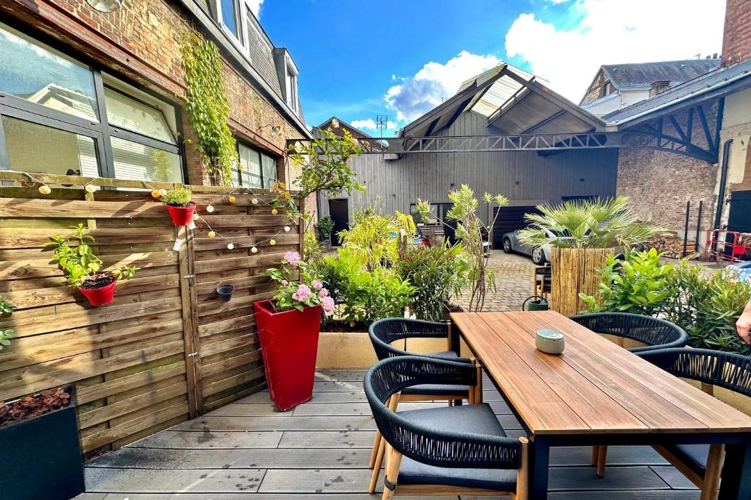 Photo of Patio Balcony in Quartier Pasteur