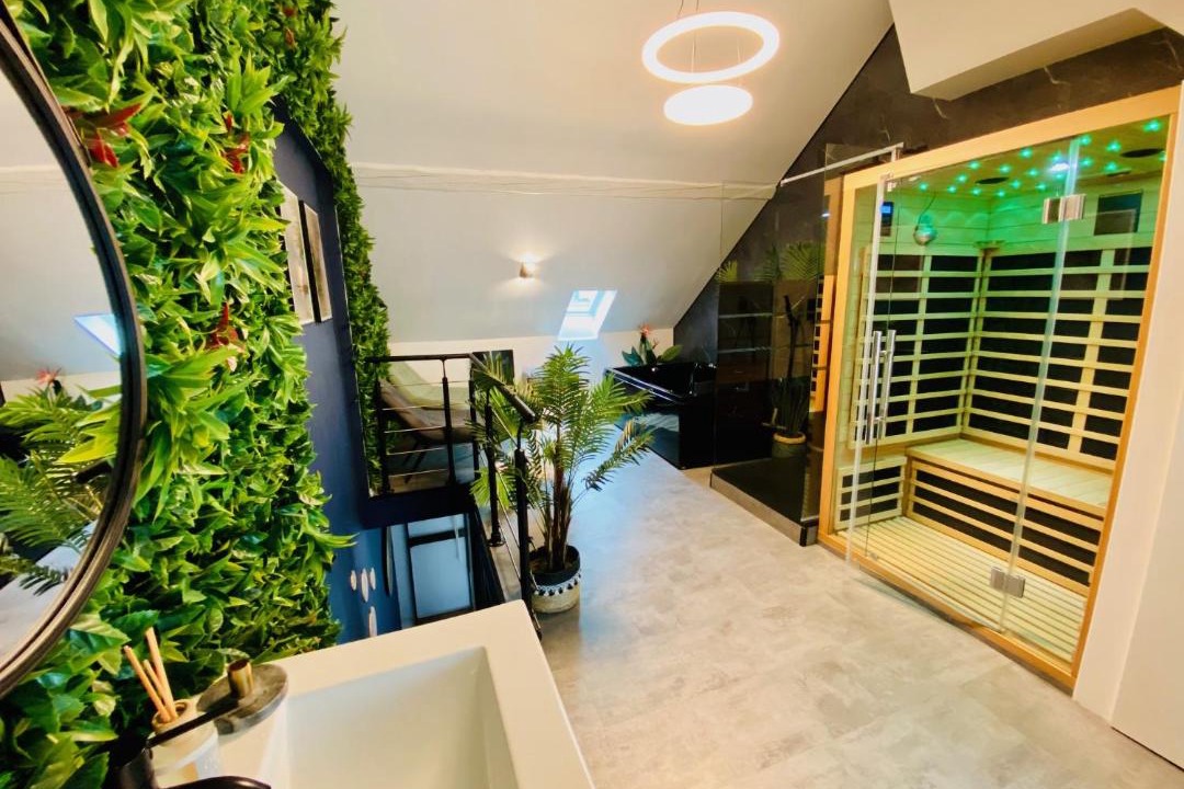 Photo of Others in Sainte-Anne - Faubourg Noyon