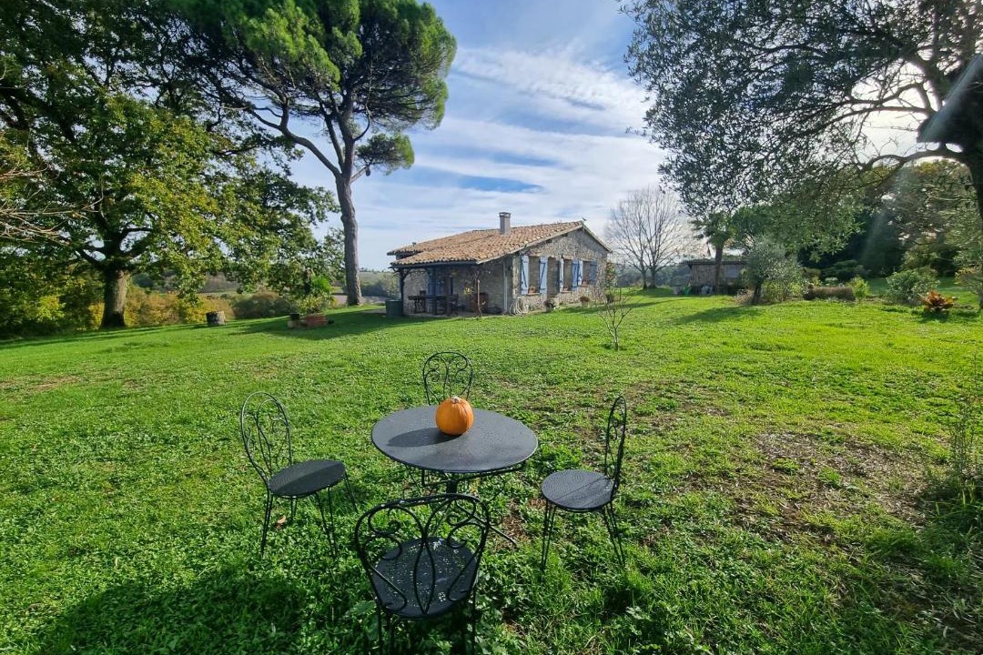 Photo of Others in Labastide-Castel-Amouroux