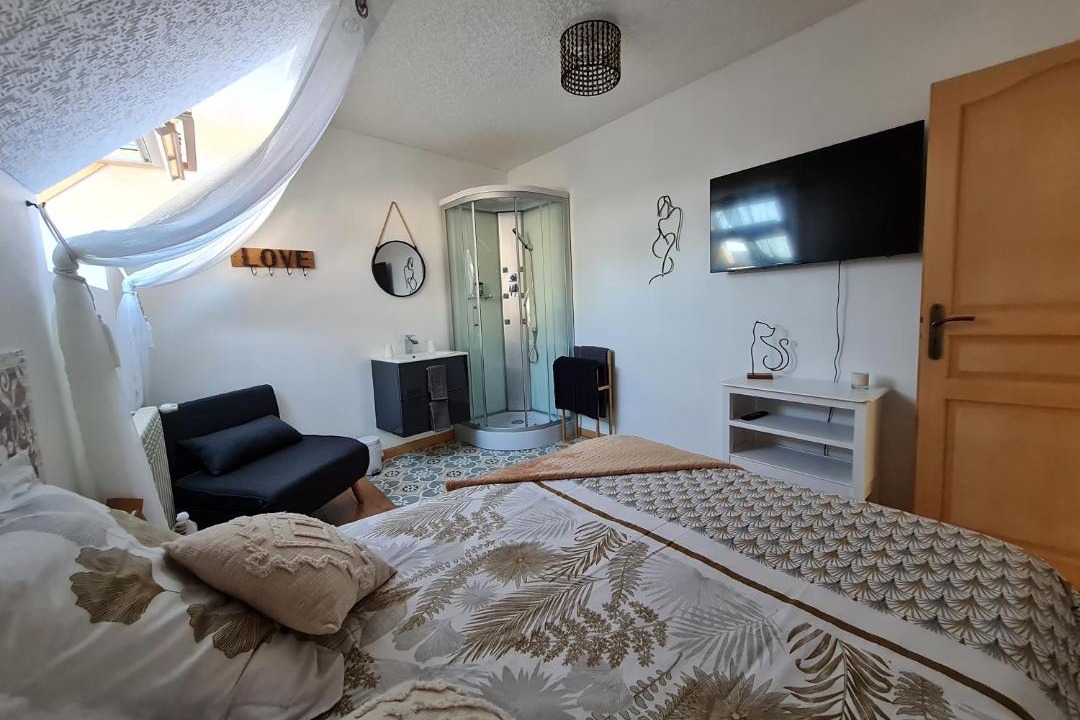 Photo of Others in Saint-Nicolas-des-Motets