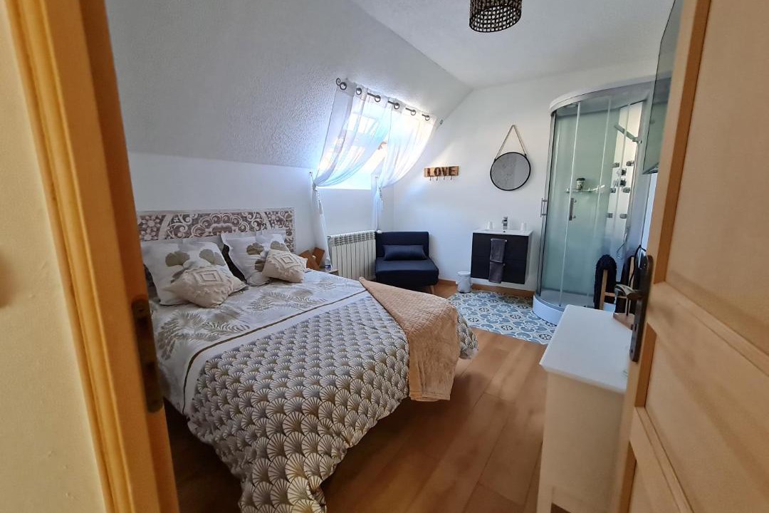 Photo of Others in Saint-Nicolas-des-Motets