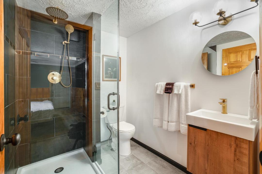 Photo of Bathroom in Seneca Rocks