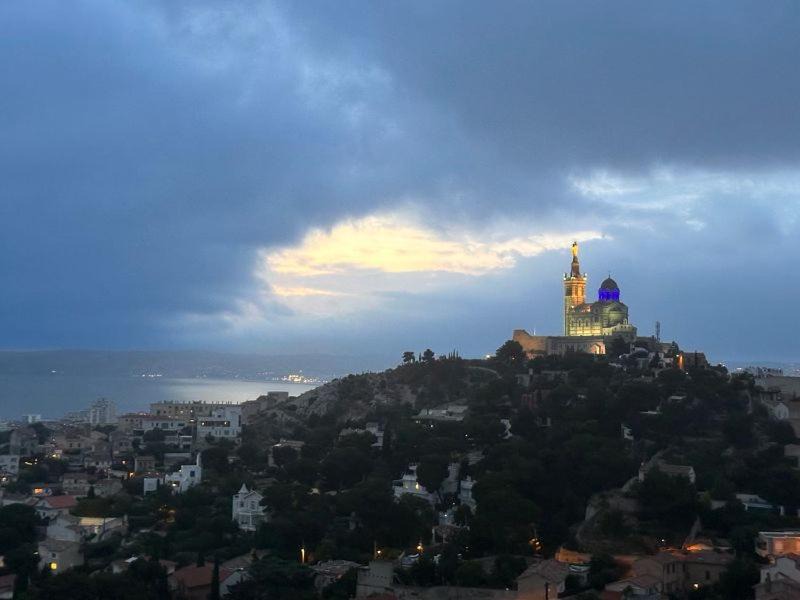 Photo of Others in Roucas-Blanc