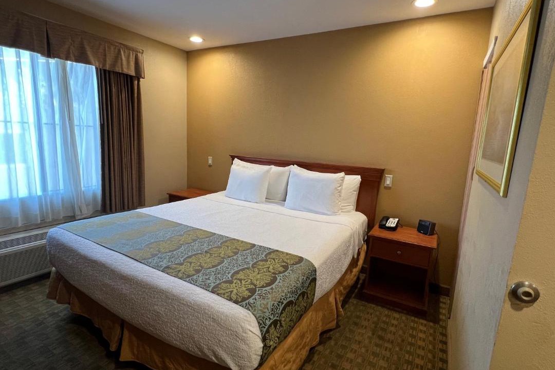 Photo of Others in Pleasant Hill