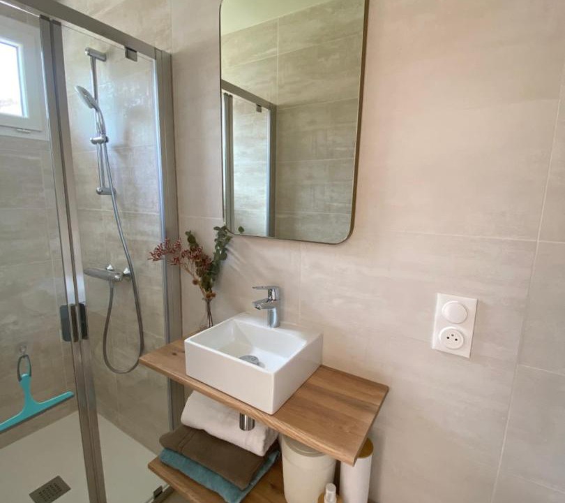 Photo of Others in Boyardville