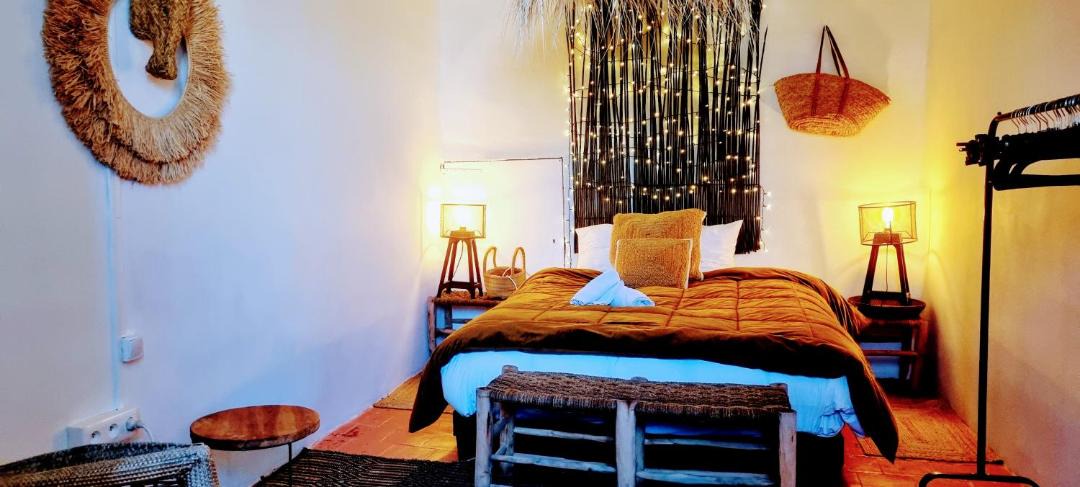 Photo of Others in Thuir