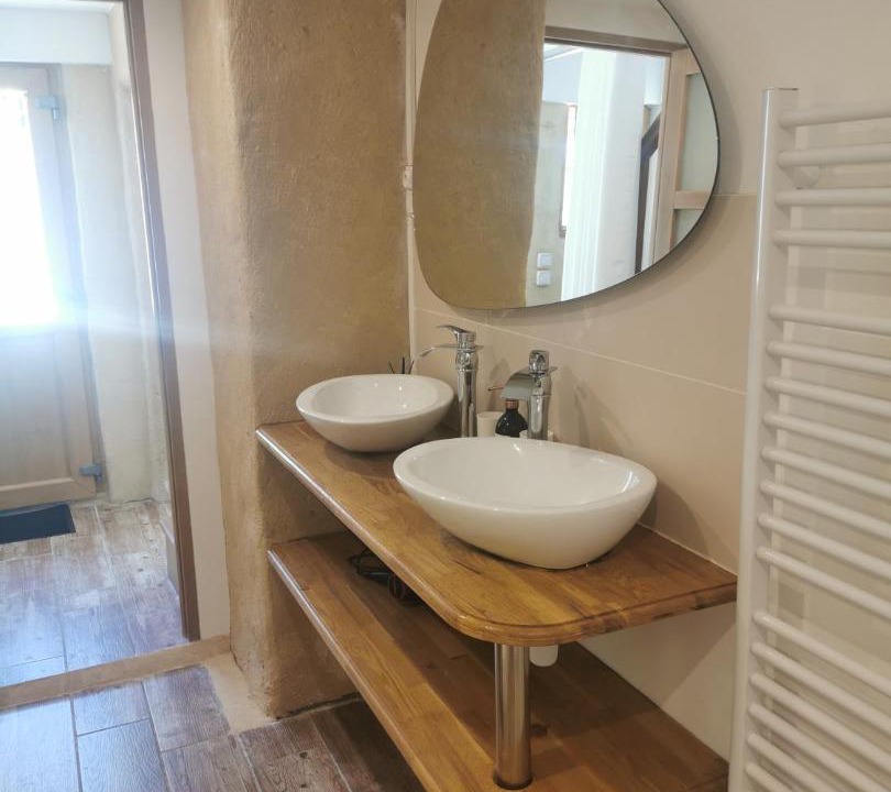 Photo of Bathroom in Saint-Andre-dAllas