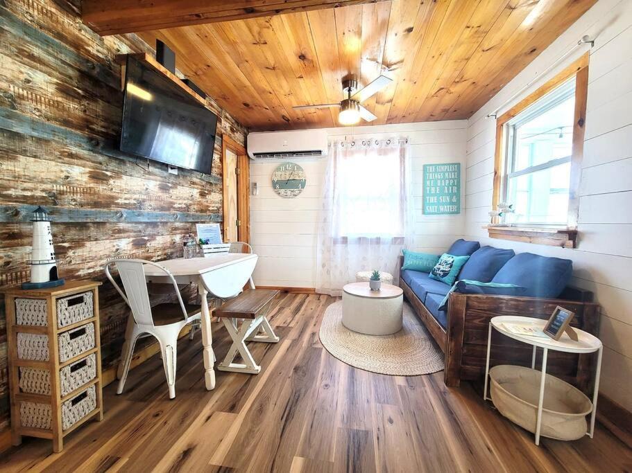 Photo of Others in Hampton