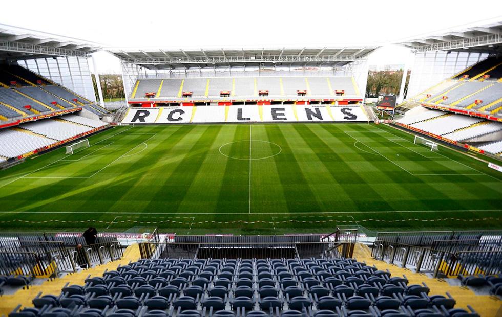 Photo of Others in Avion