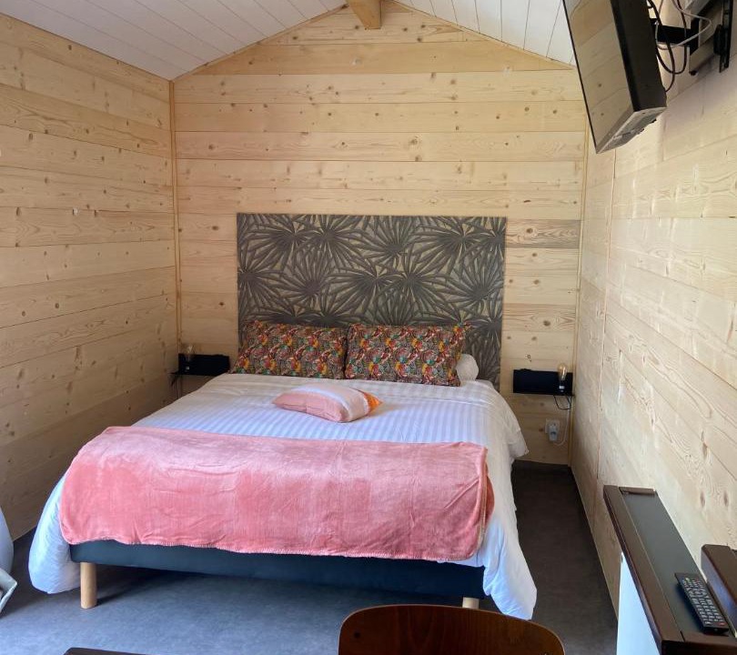 Photo of Others in Saint-Martin-Belle-Roche