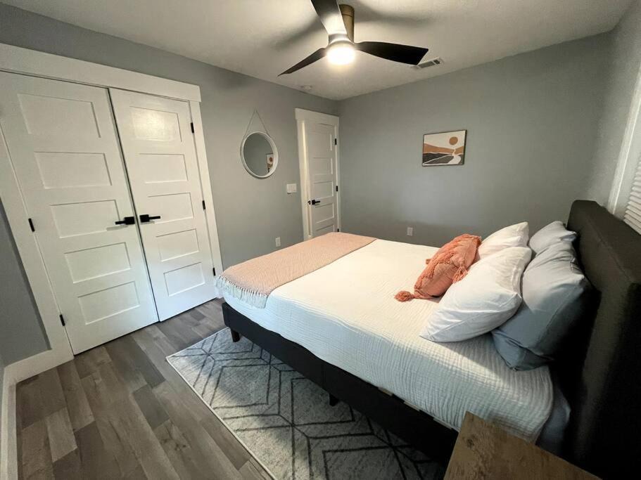 Photo of Others in Midtown