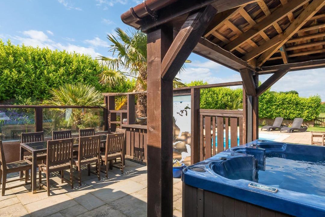 Photo of Patio Balcony in Old Cleeve