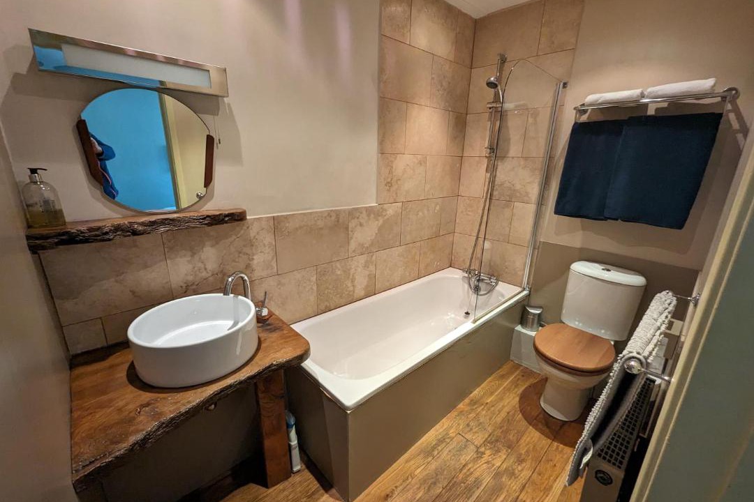 Photo of Others in Dundon