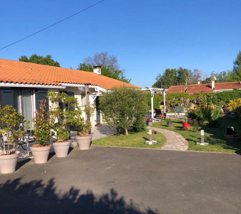 Photo of Others in Saint-Sulpice-et-Cameyrac