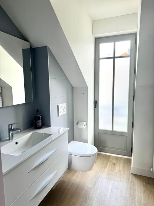 Photo of Bathroom in Pornichet