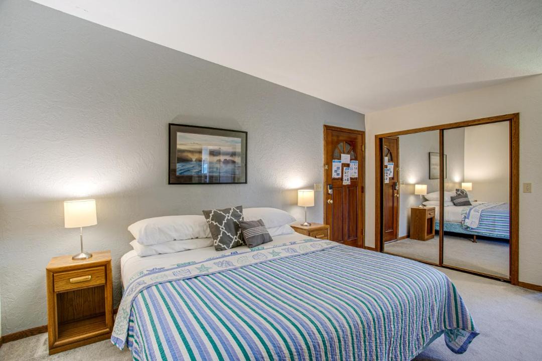 Photo of Others in Historic Bayfront