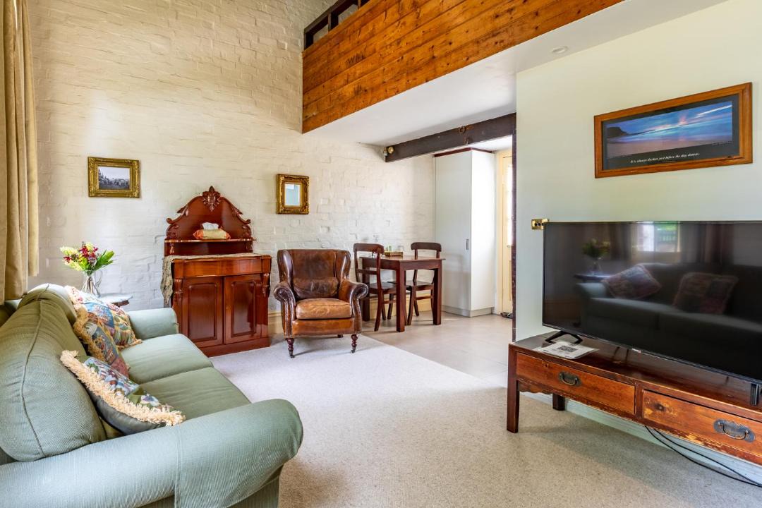 Photo of Others in Sale