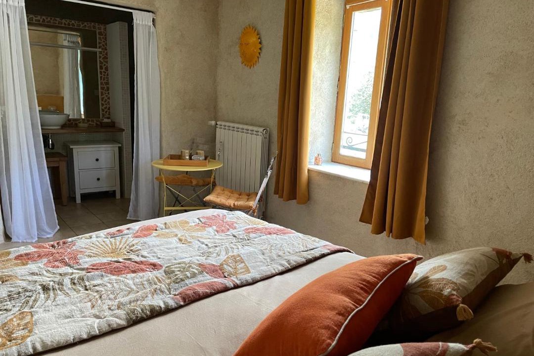 Photo of Others in Premian