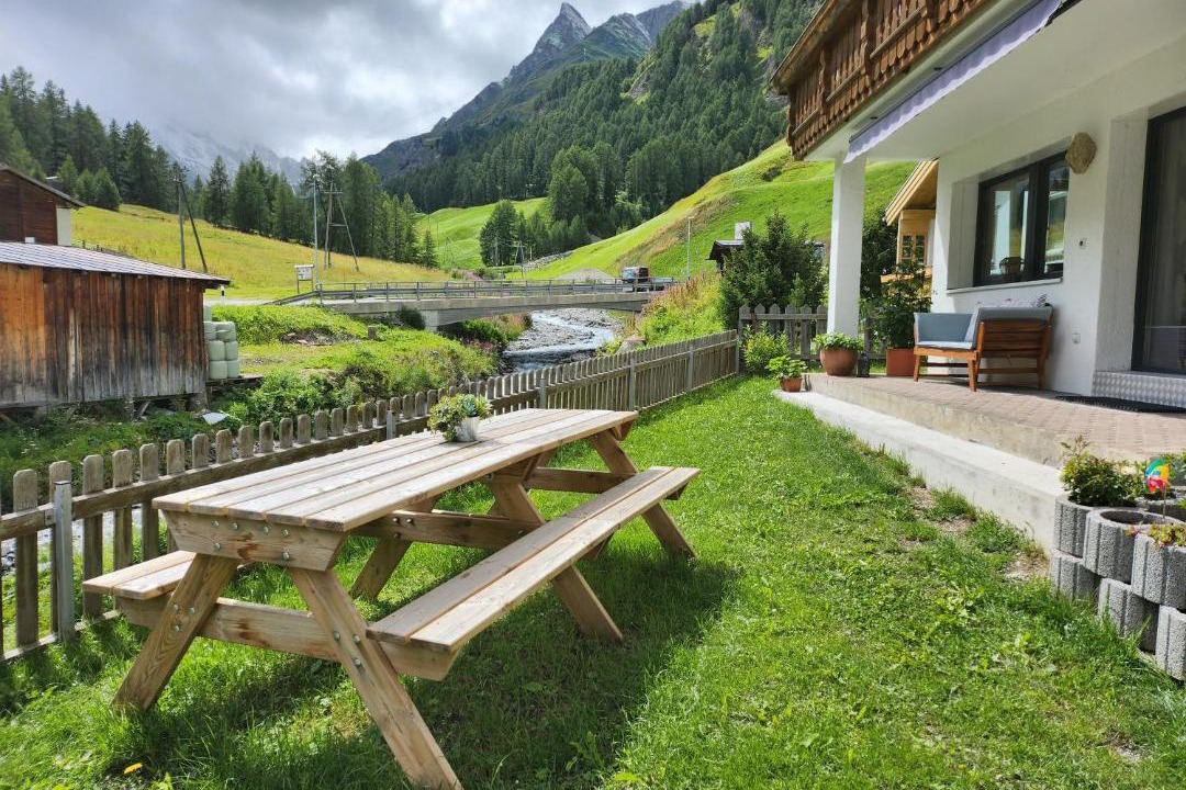 Photo of Others in Ravaisch