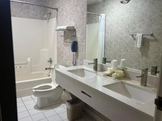 Photo of Others in New Castle