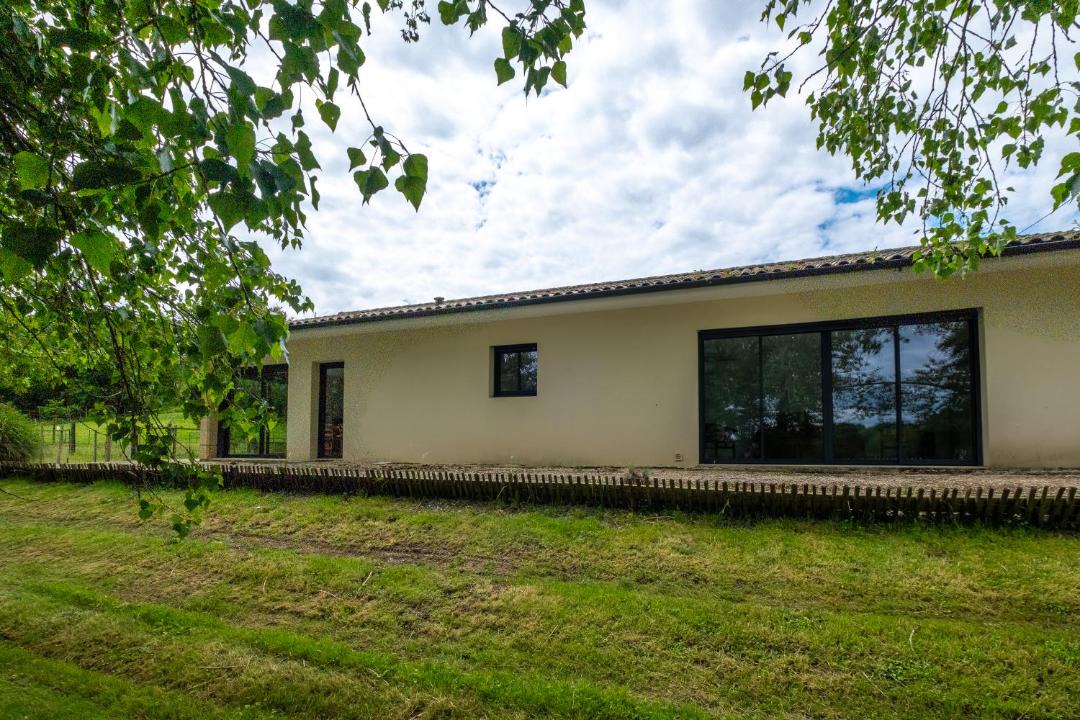 Photo of Others in Saint-Remy