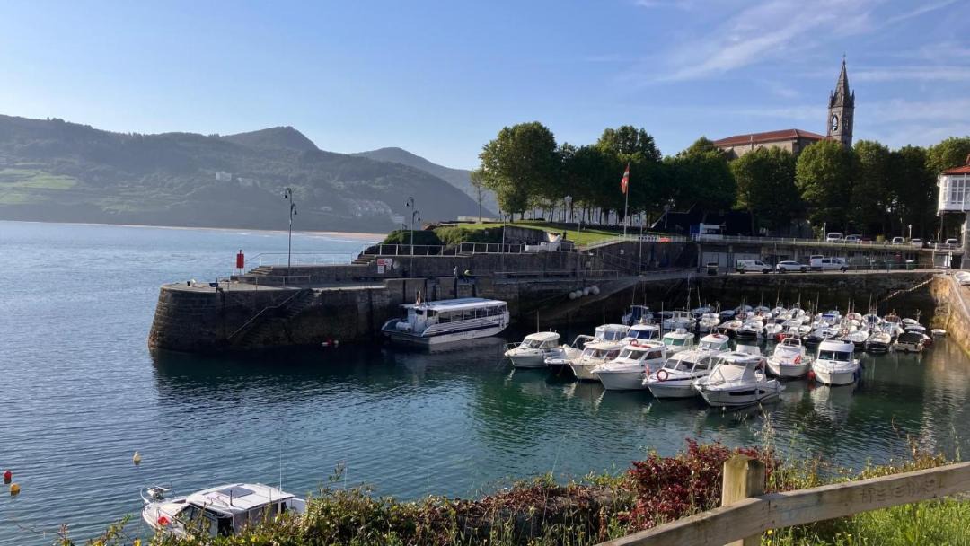 Photo of Others in Mundaka