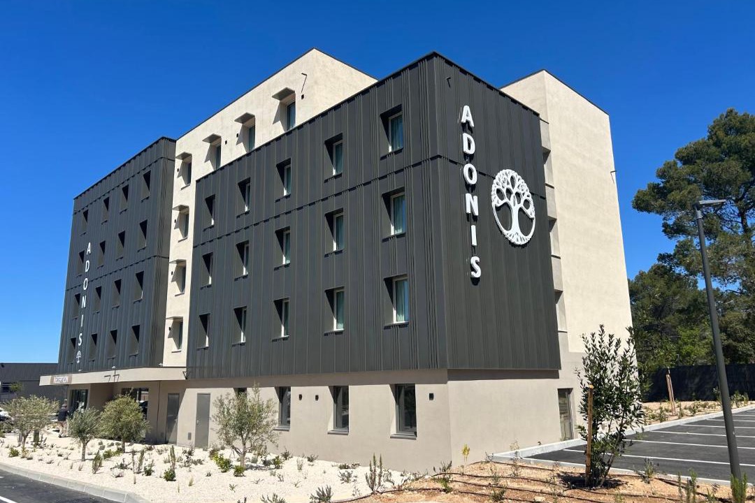 Photo of Buildings in Signes