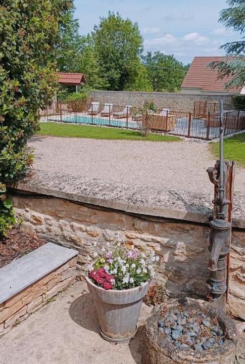 Photo of Others in Poisson