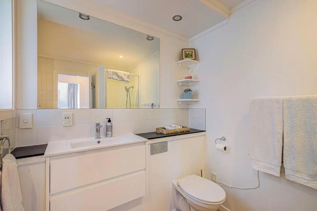 Photo of Others in Houghton Bay