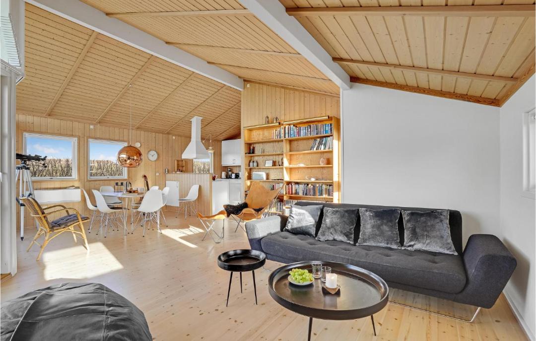 Photo of Others in Stillinge Strand