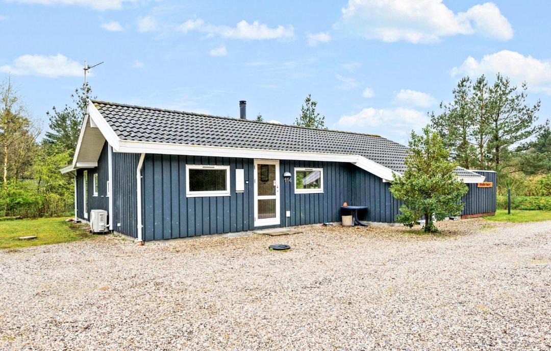 Photo of Others in Bording