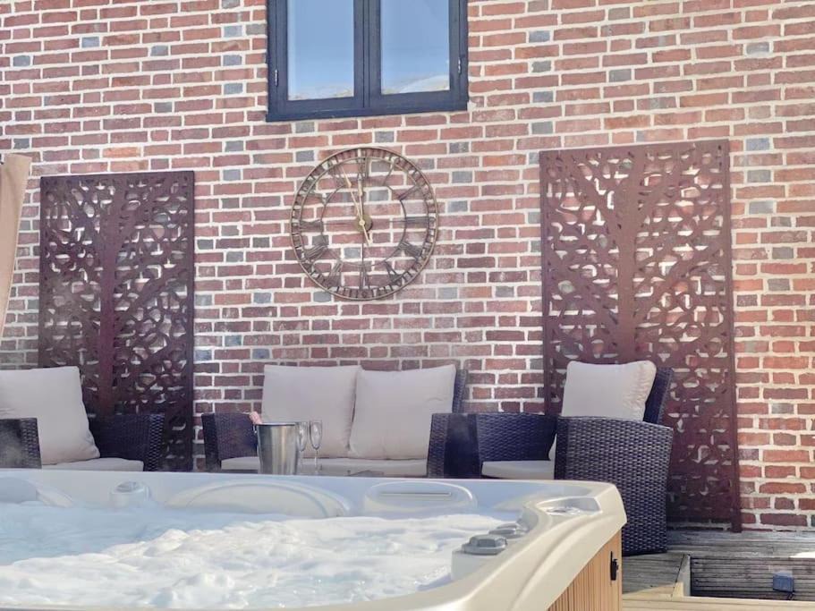 Photo of Others in Ashford