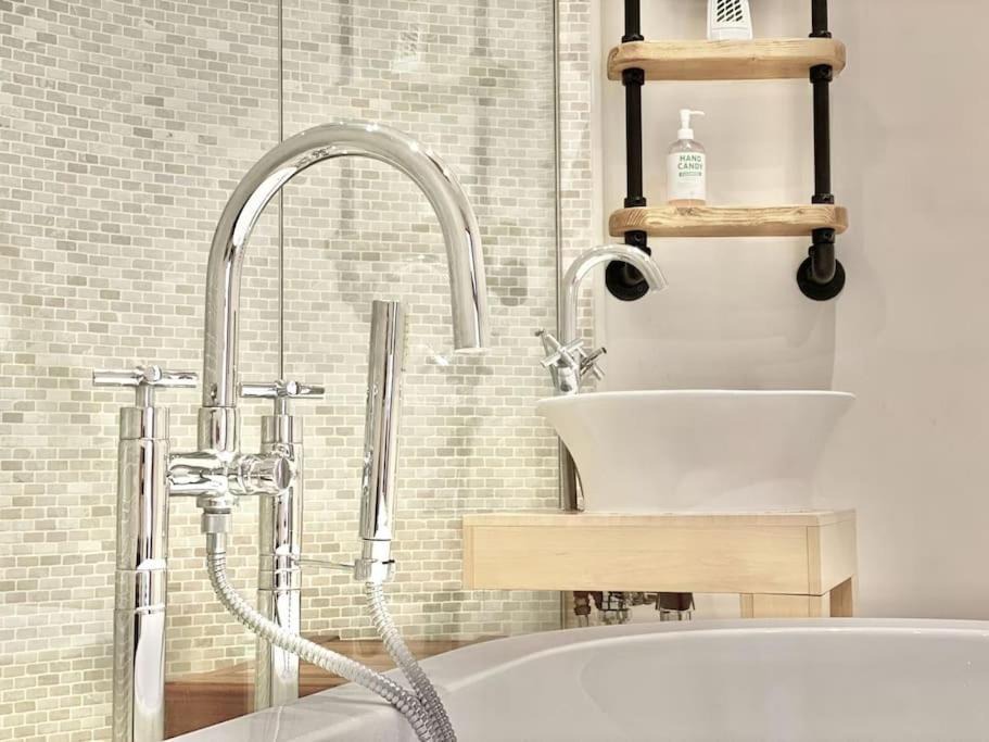 Photo of Others in Ashford