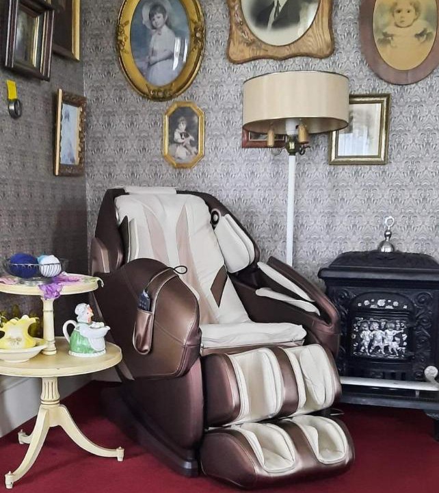 Photo of Others in Elgin