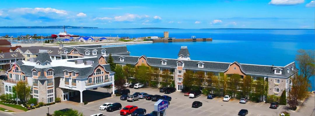 Photo of Others in Mackinaw City