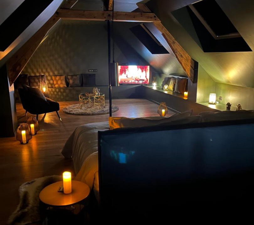 Photo of Others in Oppy