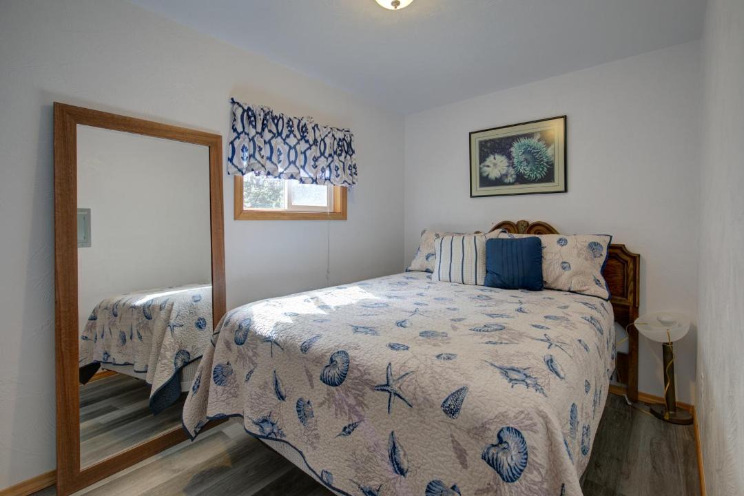 Photo of Others in Ocean Shores