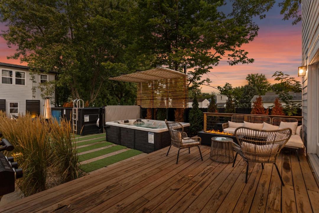 Photo of Others in Fountain Square