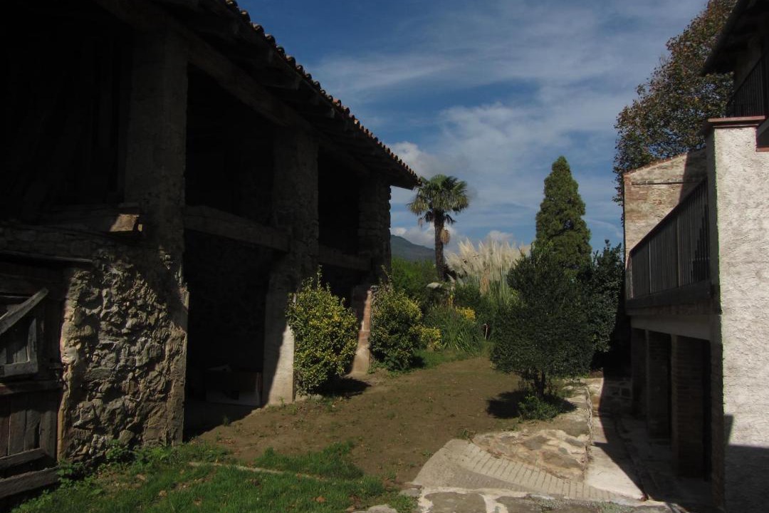 Photo of Buildings in La Vall d'en Bas