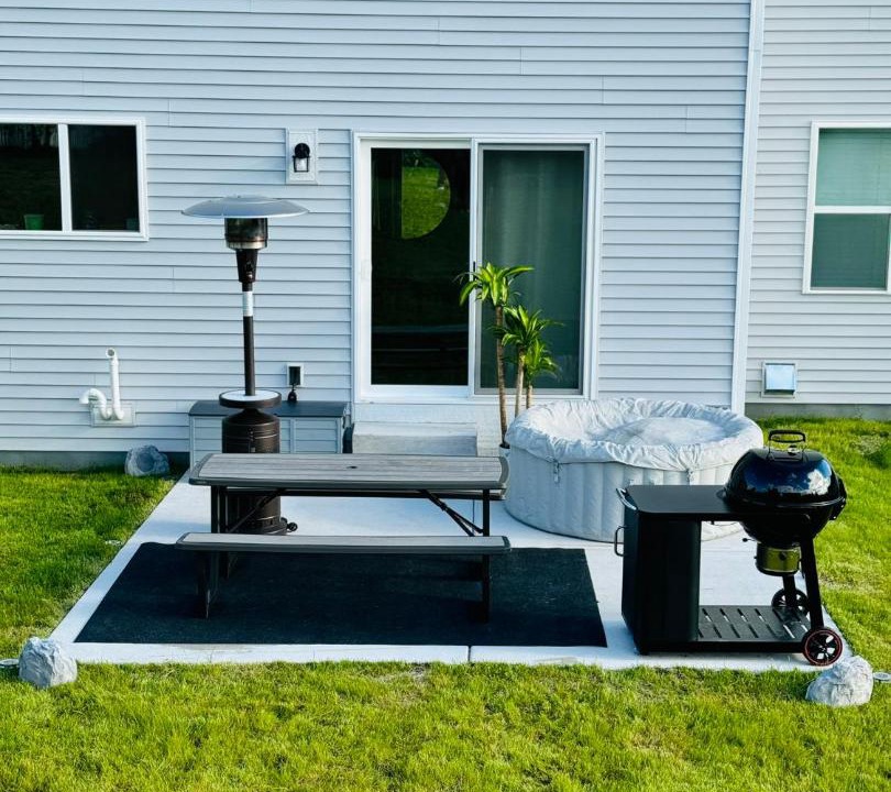 Photo of Others in Hartford