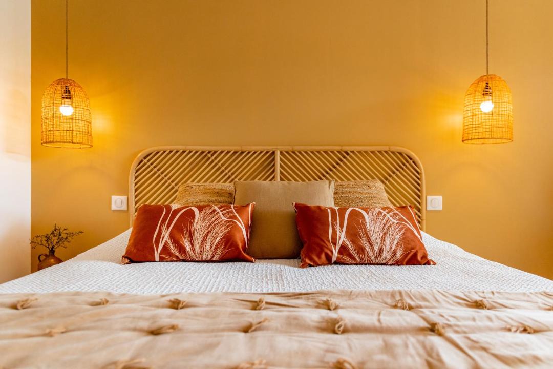 Photo of Others in Lehon