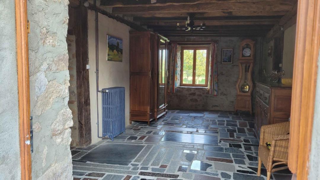 Photo of Others in Ernee