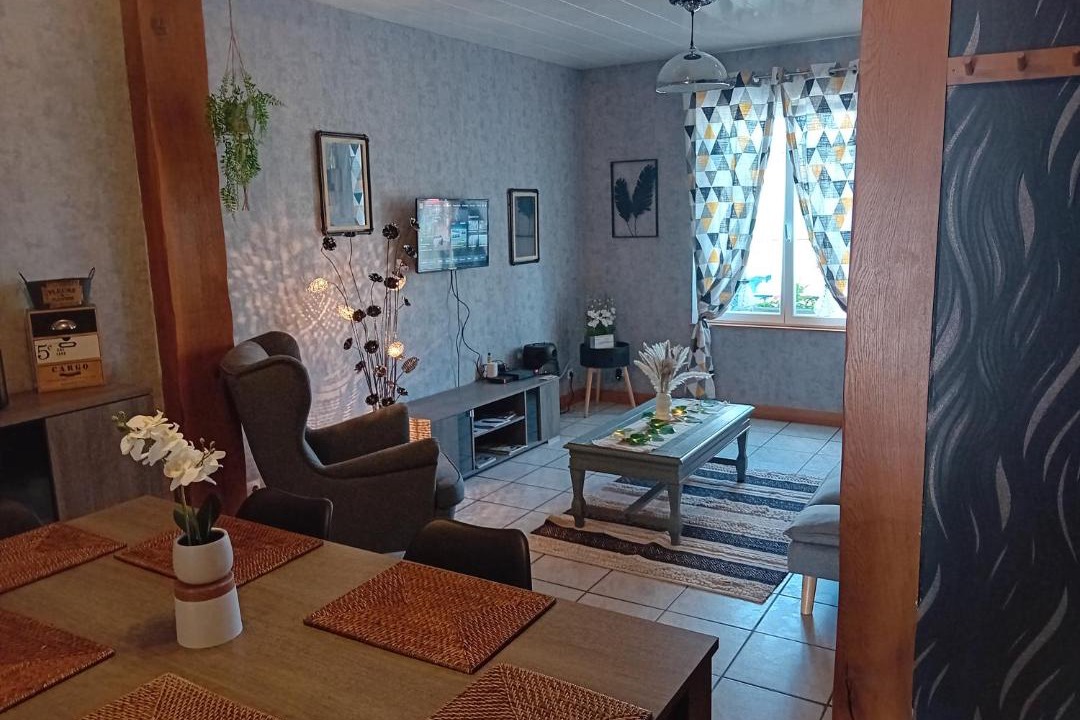 Photo of Others in Effry