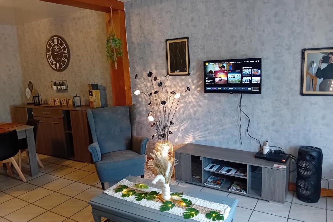 Photo of Others in Effry