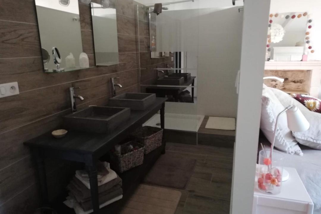 Photo of Others in Soullans