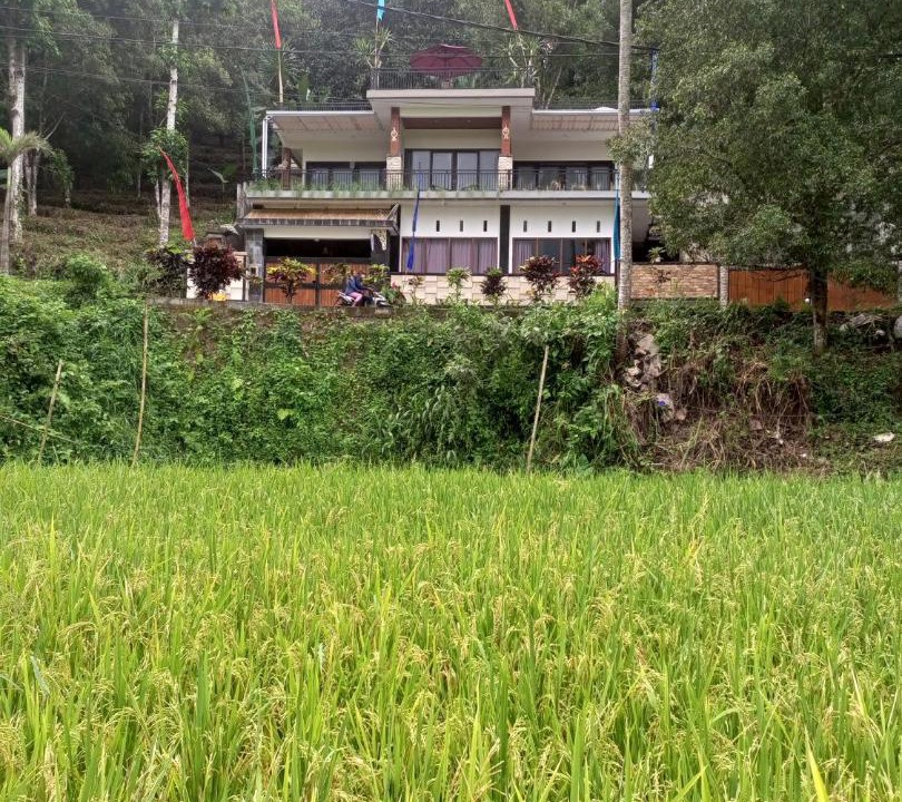 Photo of Others in Munduk