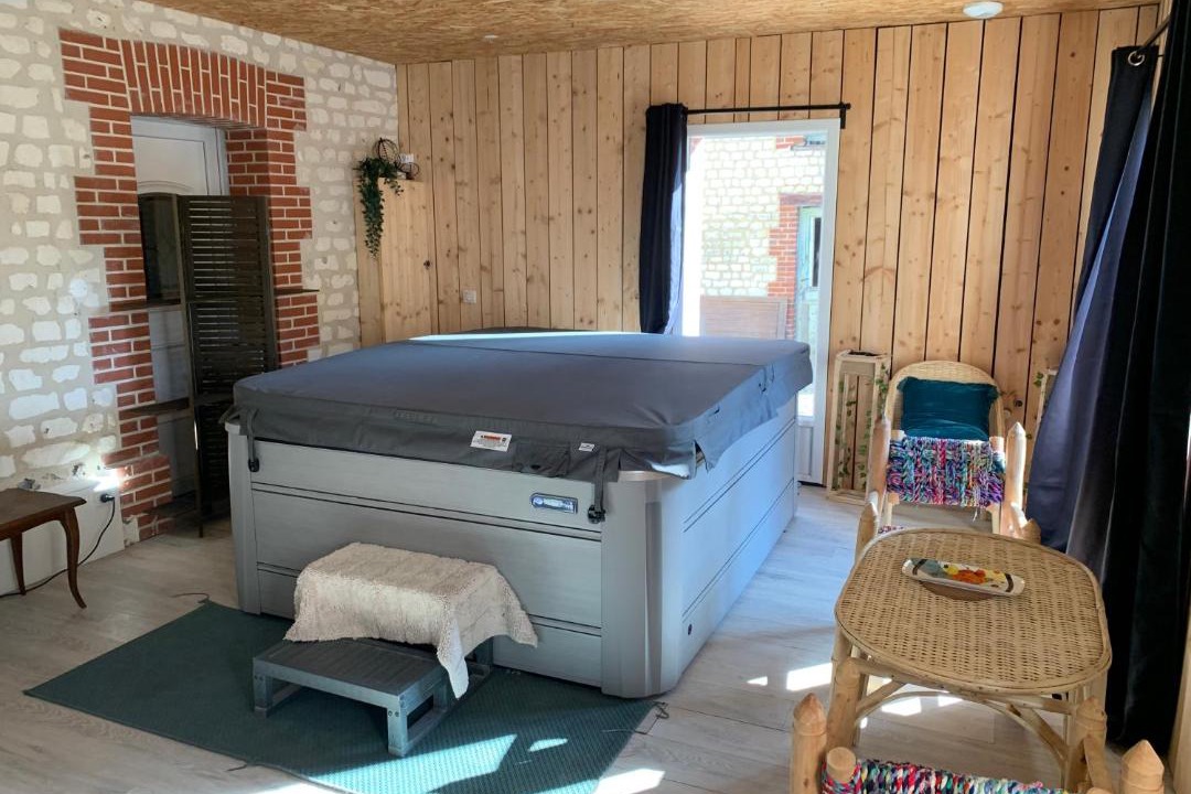 Photo of Others in Porte-Joie