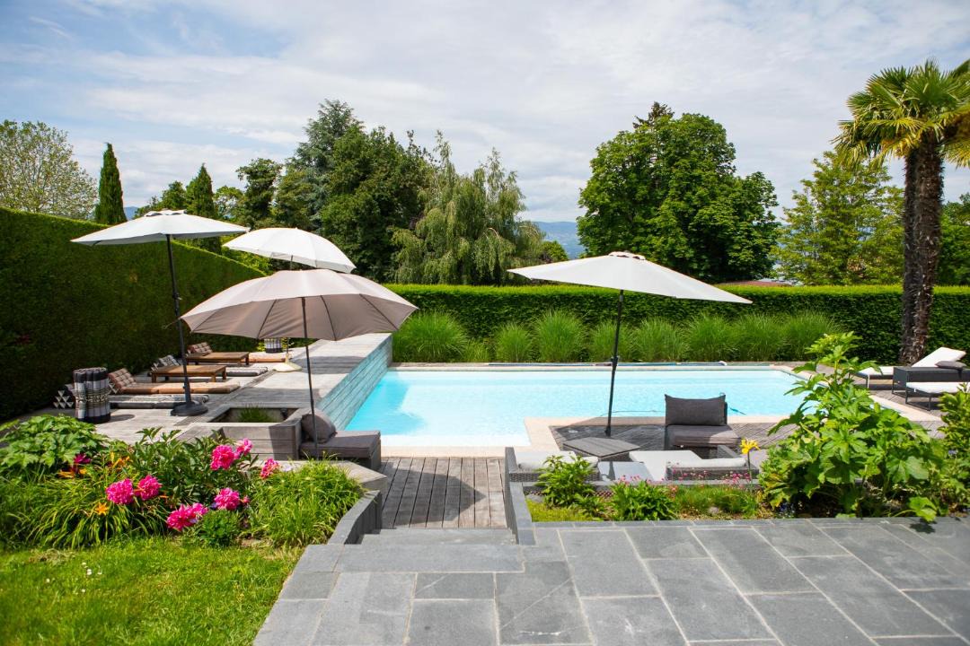 Photo of Others in Nernier