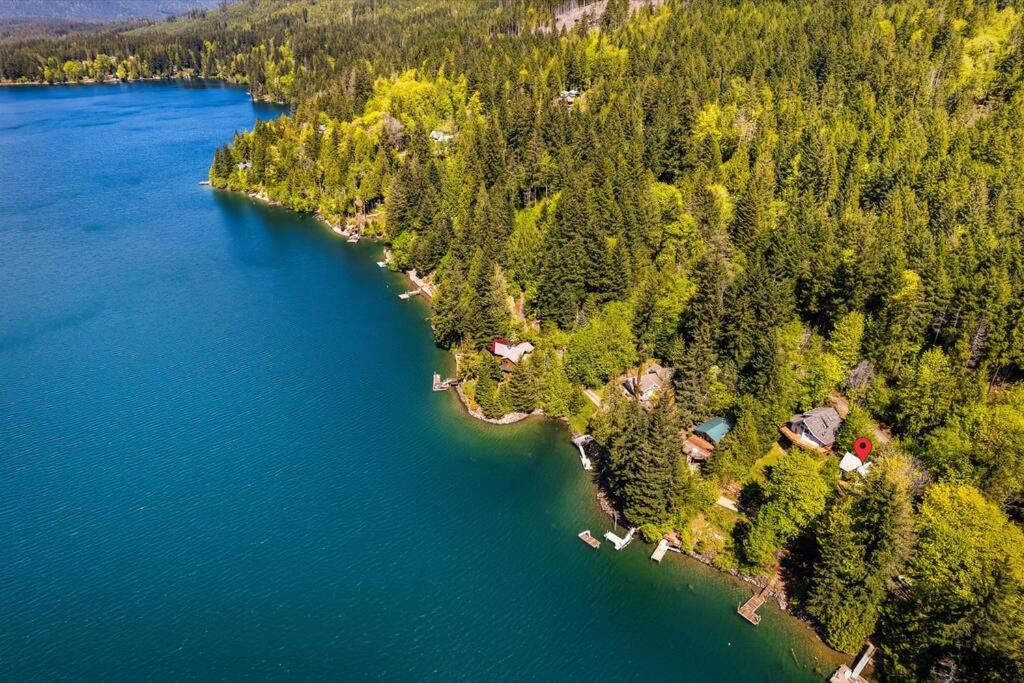 Photo of Others in Hoodsport