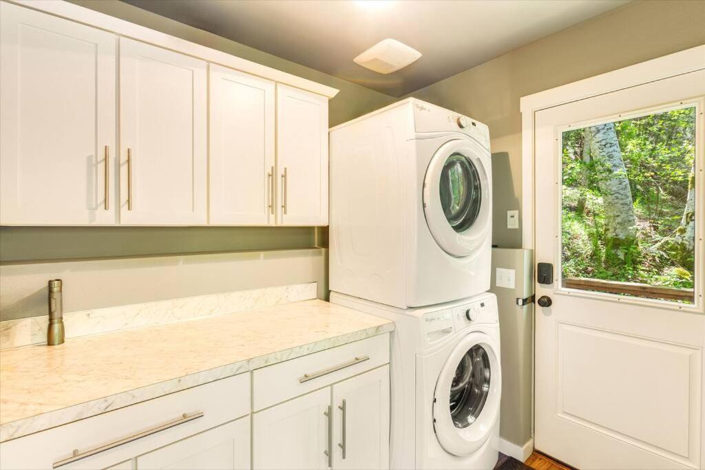 Photo of Others in Hoodsport